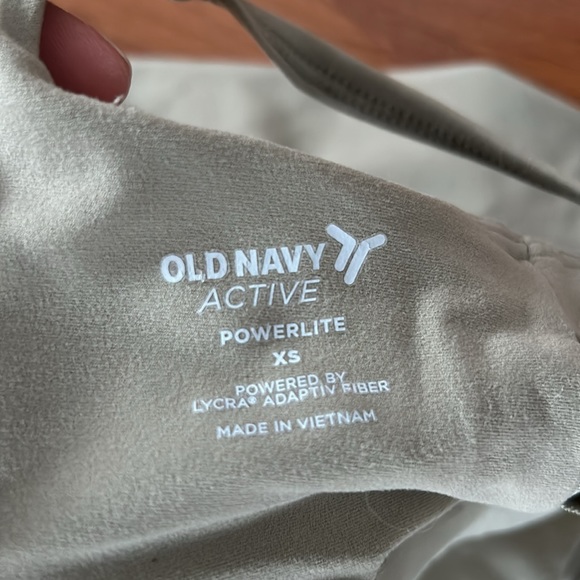 NWT women’s old navy active power lite jumpsuit bodysuit shorts size XS - Picture 4 of 5